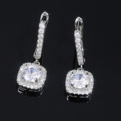 Exquisite ladies micro-inlaid zircon Joker ear buckle m1915010520