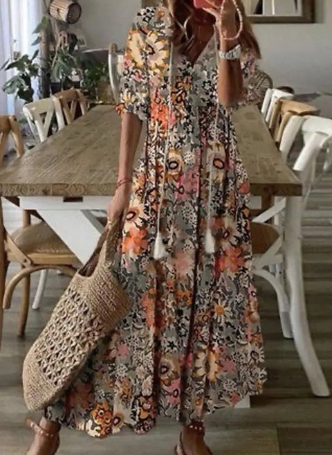 Geblümtes Midikleid in A-Linie mit V-Ausschnitt und halblangen Ärmeln m161507354